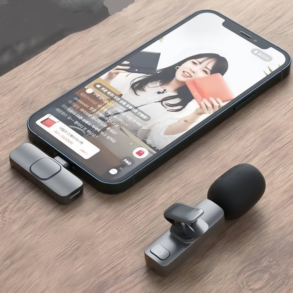 New Wireless Lavalier Microphone